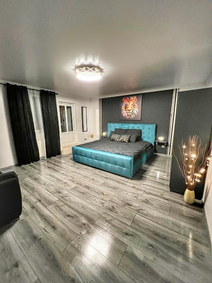Luxor - Jacuzzi&Cozy Apartments 锡比乌 外观 照片