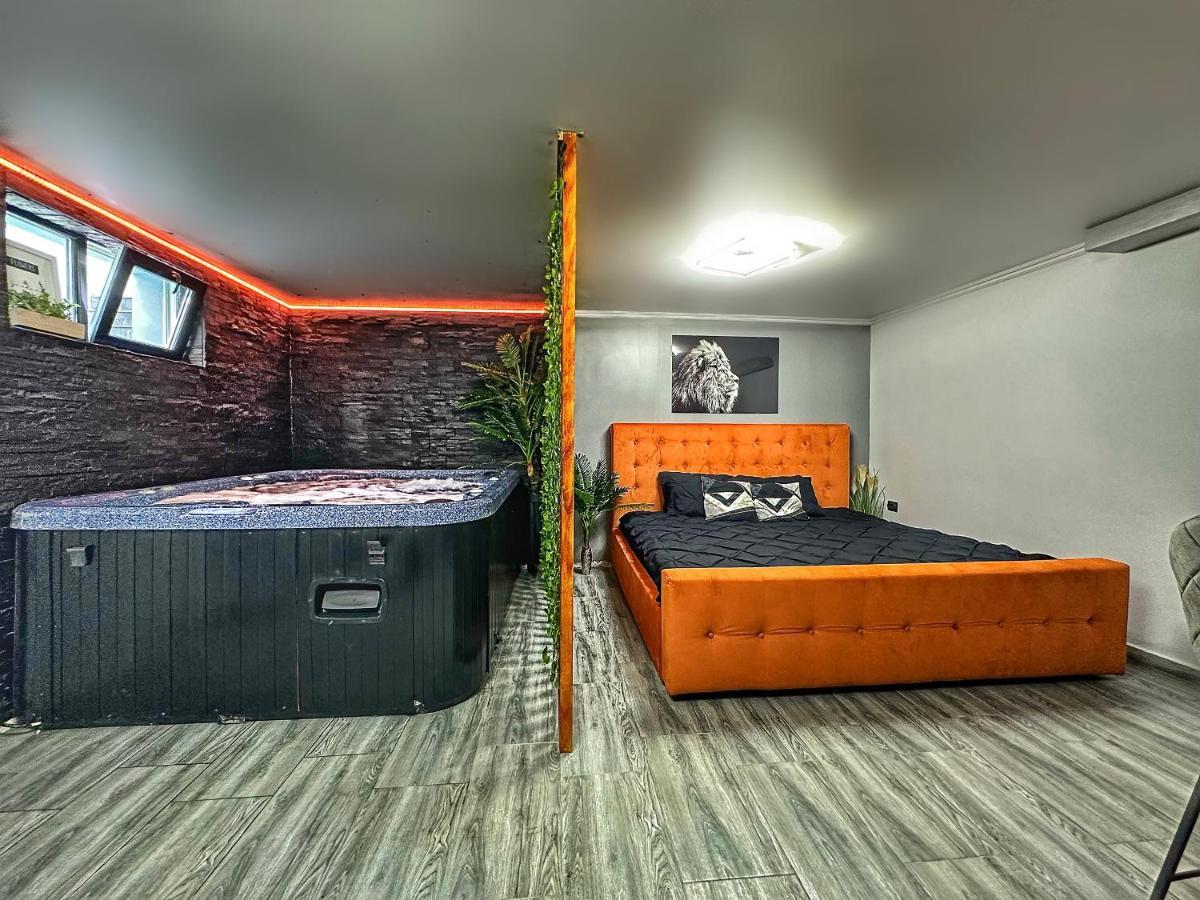 Luxor - Jacuzzi&Cozy Apartments 锡比乌 外观 照片