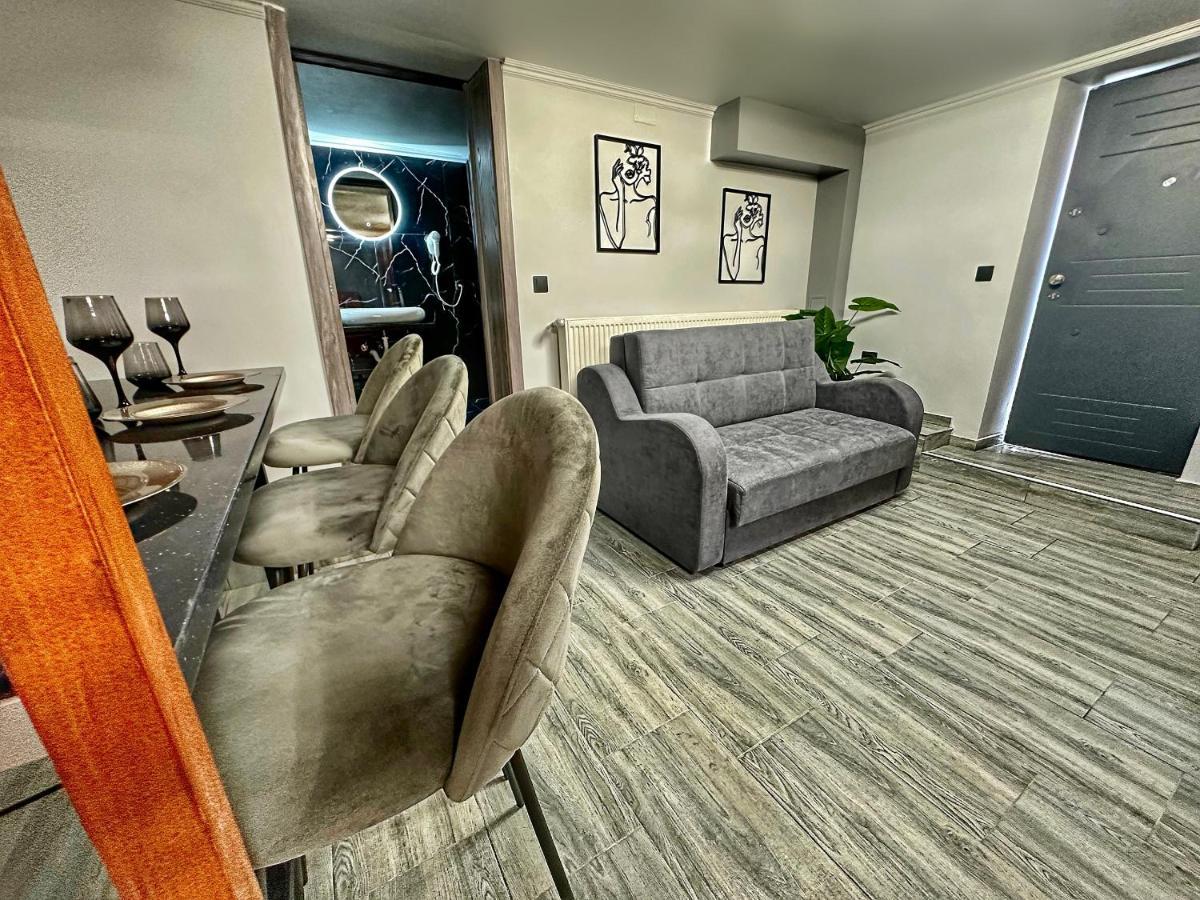 Luxor - Jacuzzi&Cozy Apartments 锡比乌 外观 照片