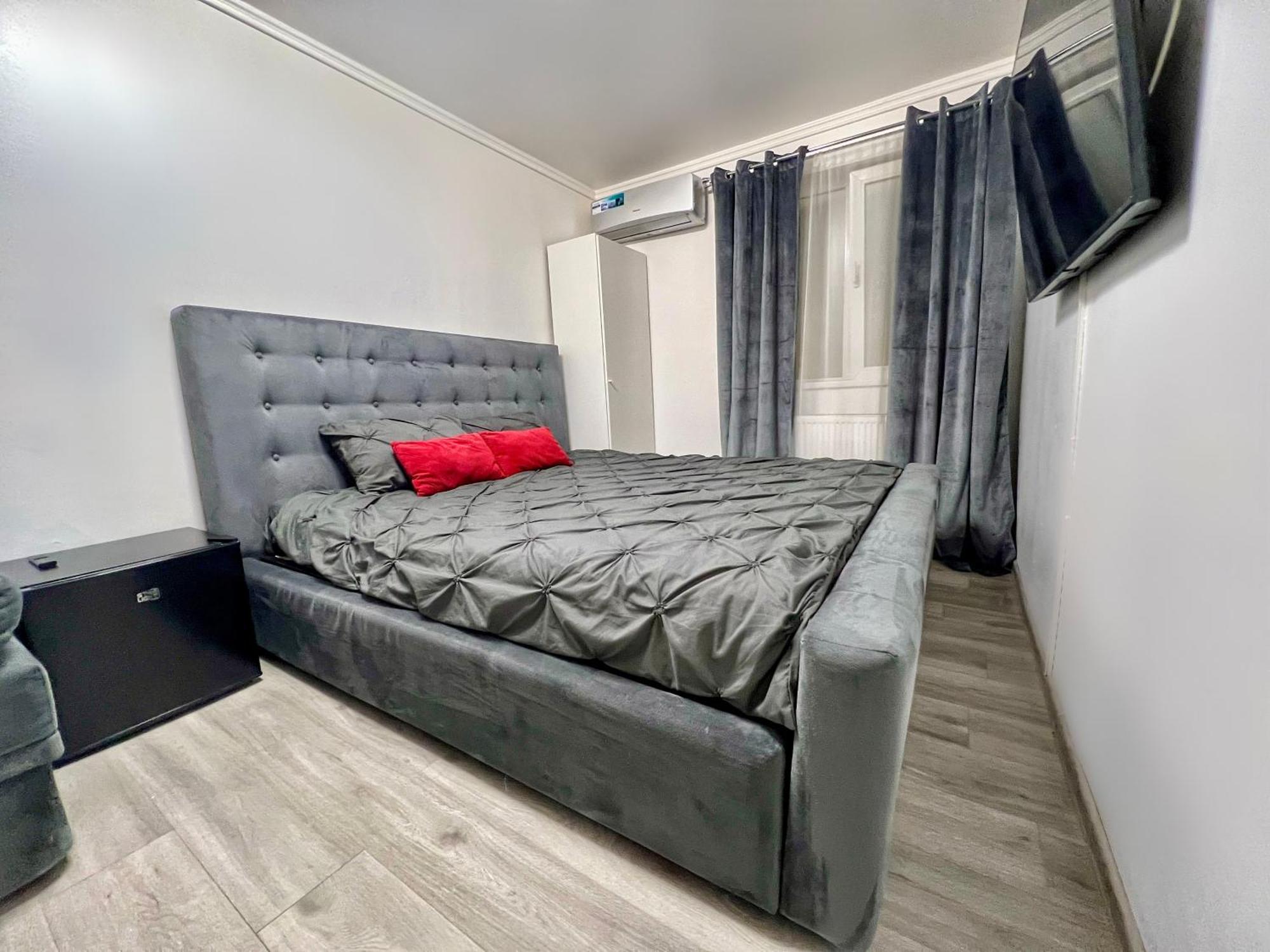 Luxor - Jacuzzi&Cozy Apartments 锡比乌 外观 照片