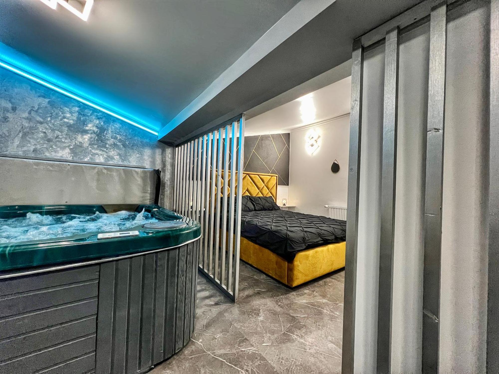 Luxor - Jacuzzi&Cozy Apartments 锡比乌 外观 照片